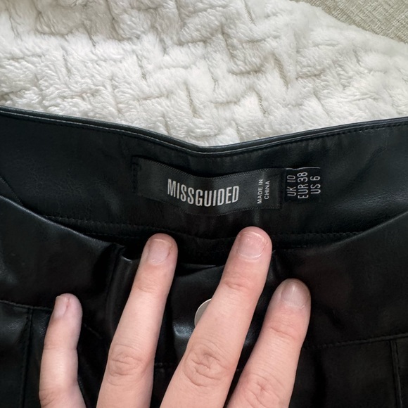 Misguided leather pants - Picture 4 of 4